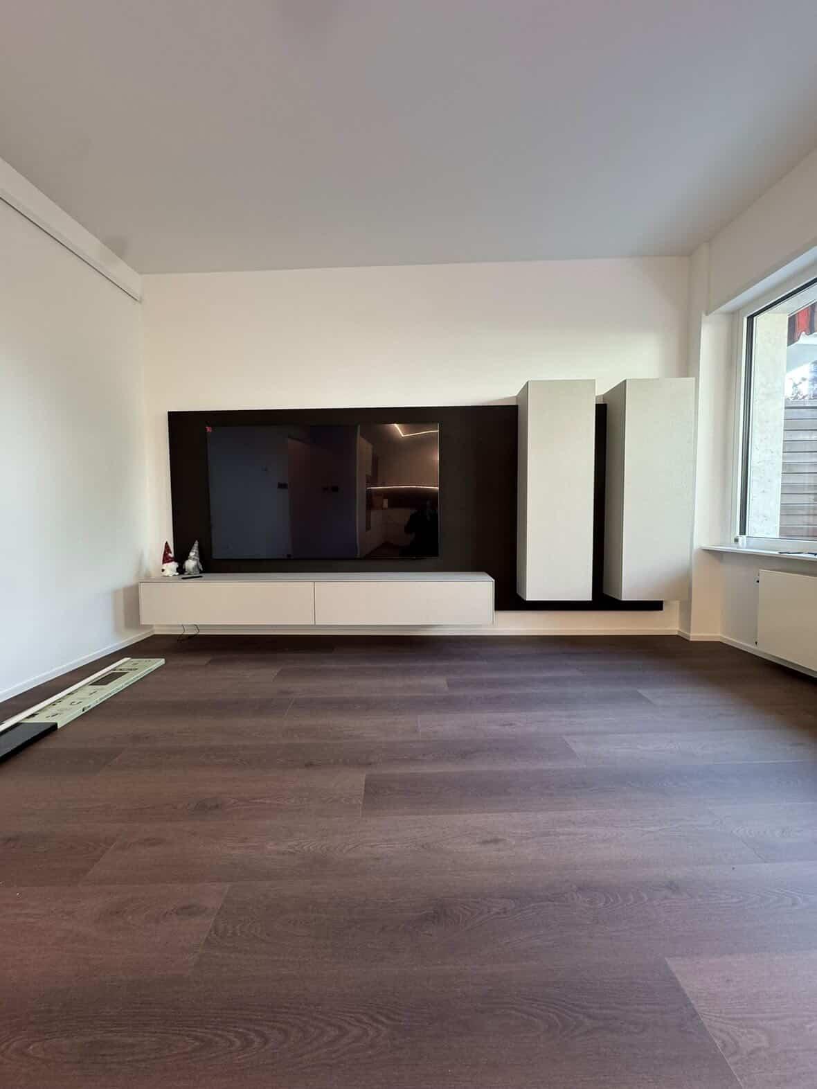 SEMBRA LEGNO VERO!
