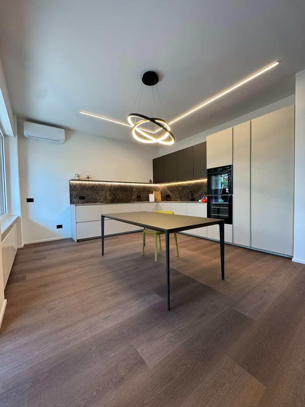 XL in una casa reale · Merano