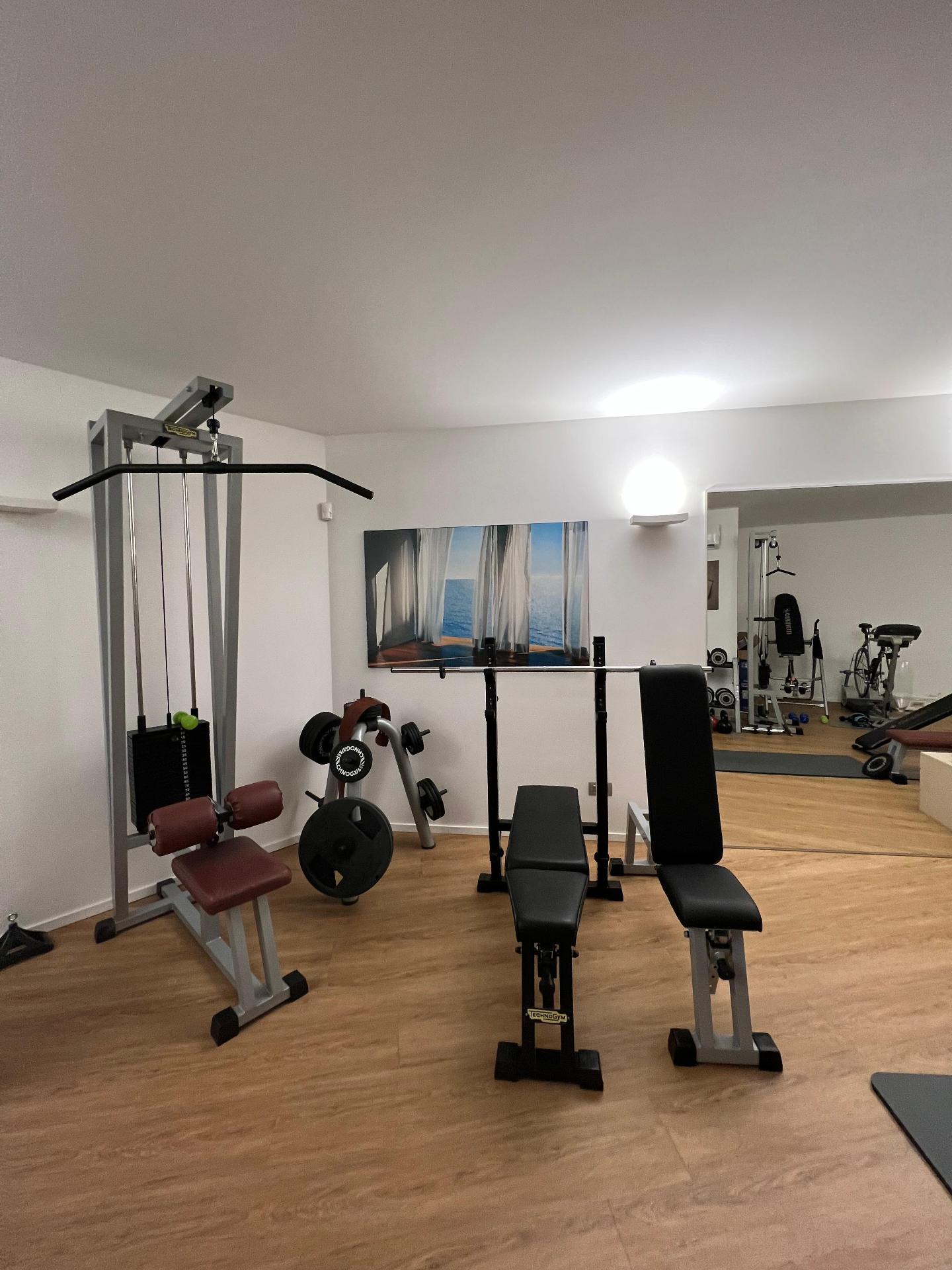 PAVIMENTO DA PALESTRA